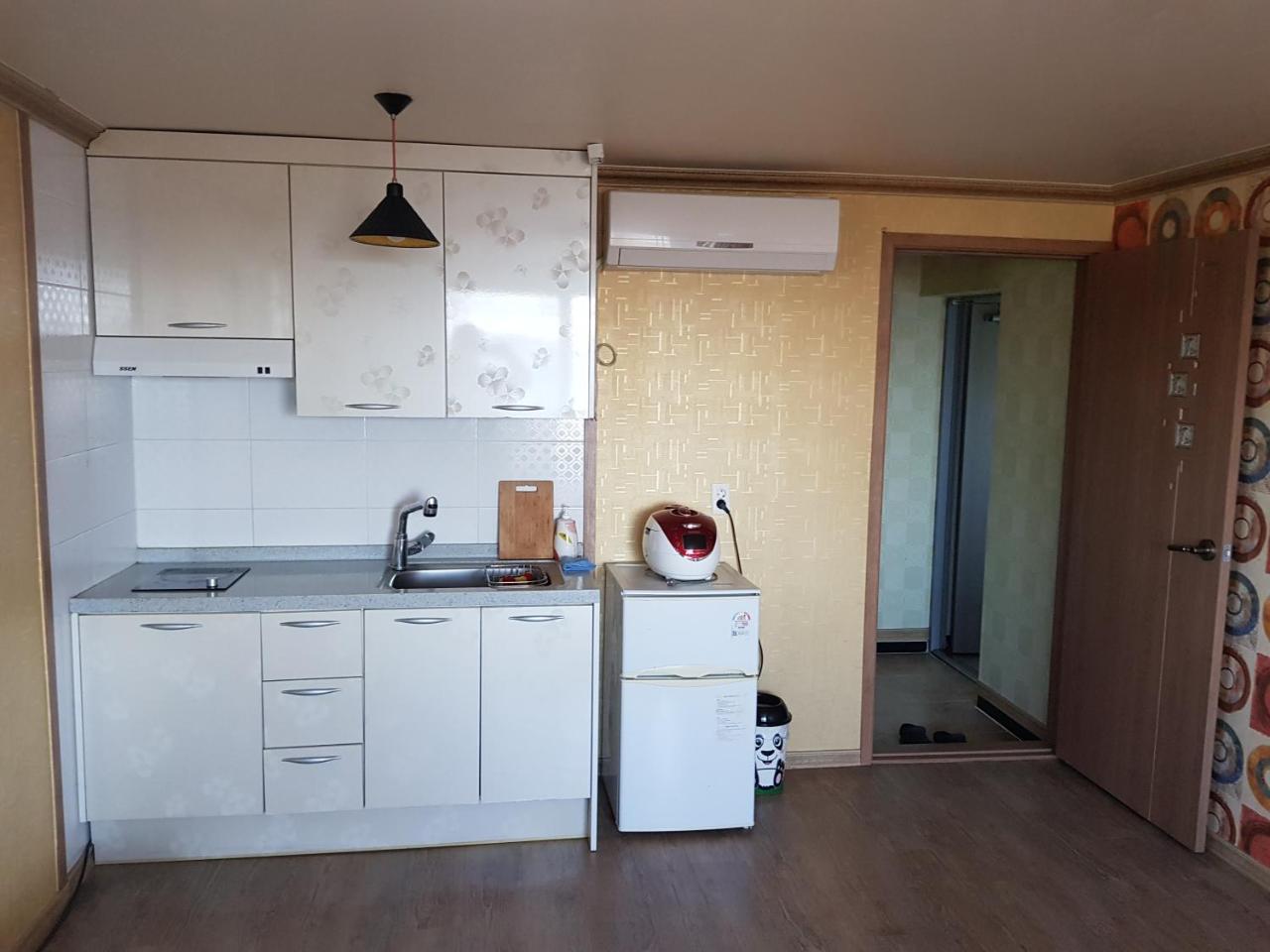 Purmir Pension Seogwipo Esterno foto
